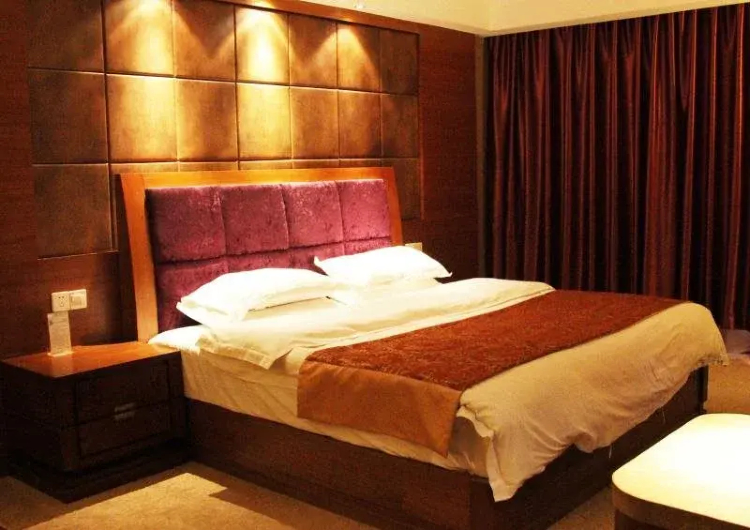 Jiuzhaigou Wanjiahao Hotel