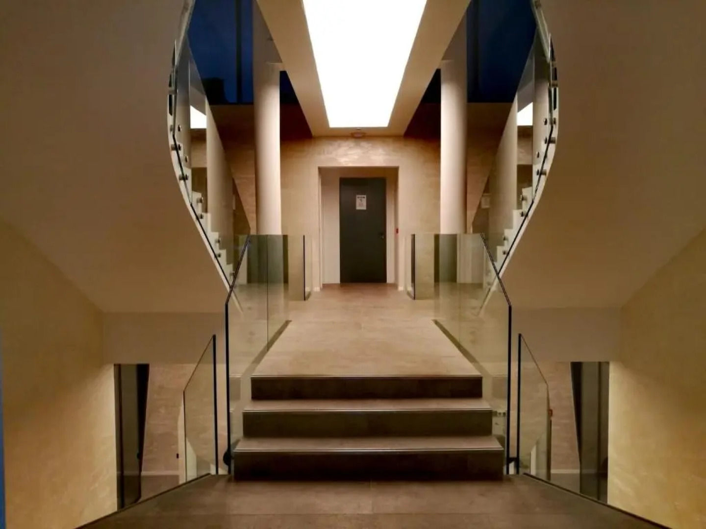 Sky Beach Aparthotel