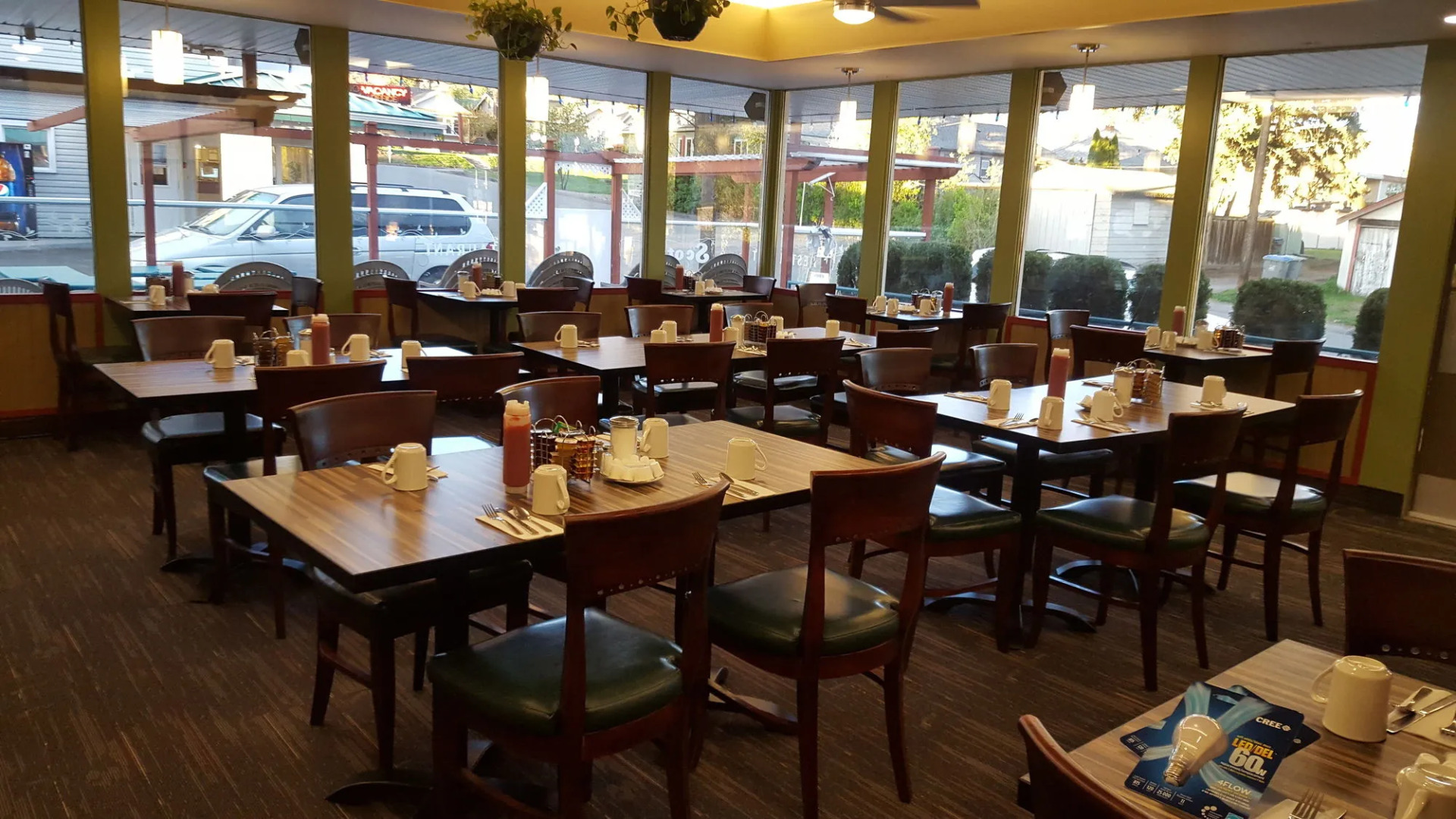 Scott's Inn and Suites