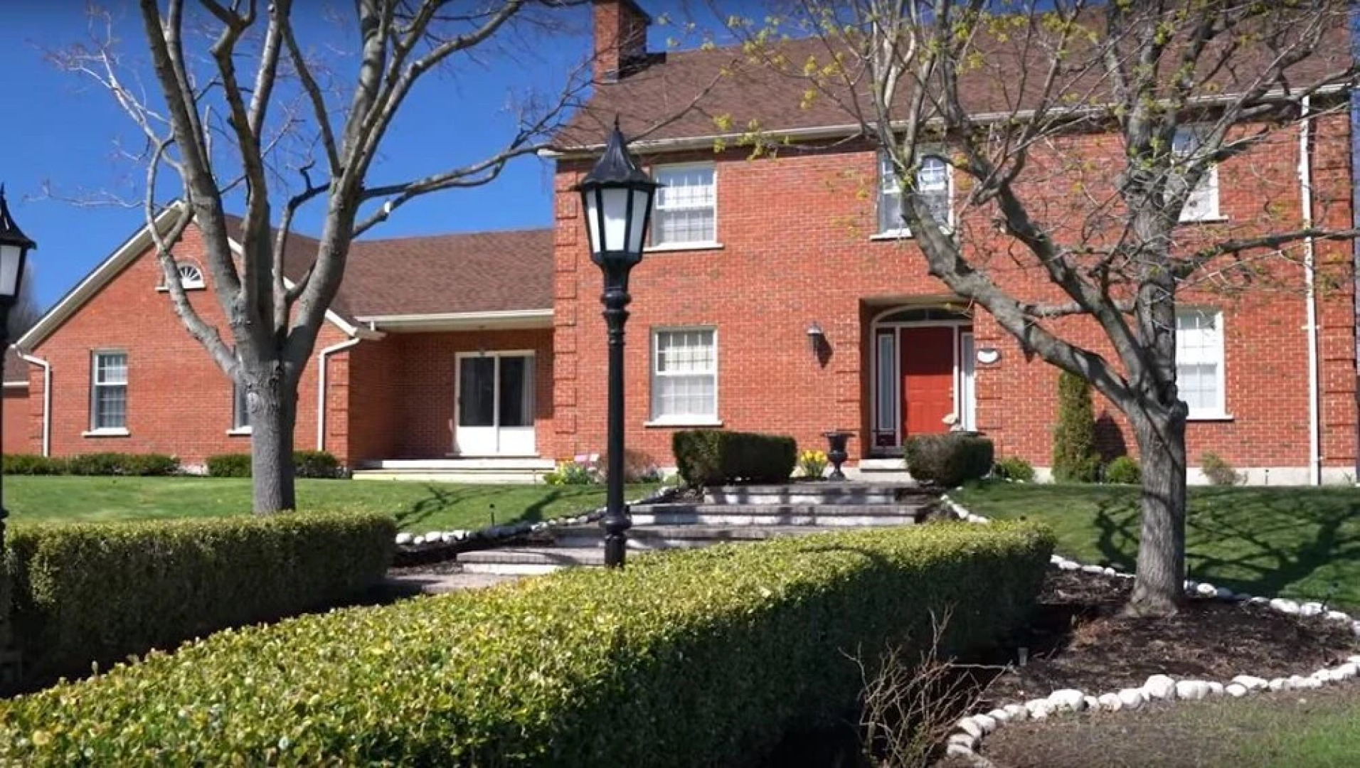 Rose Hill Grand Niagara Estate