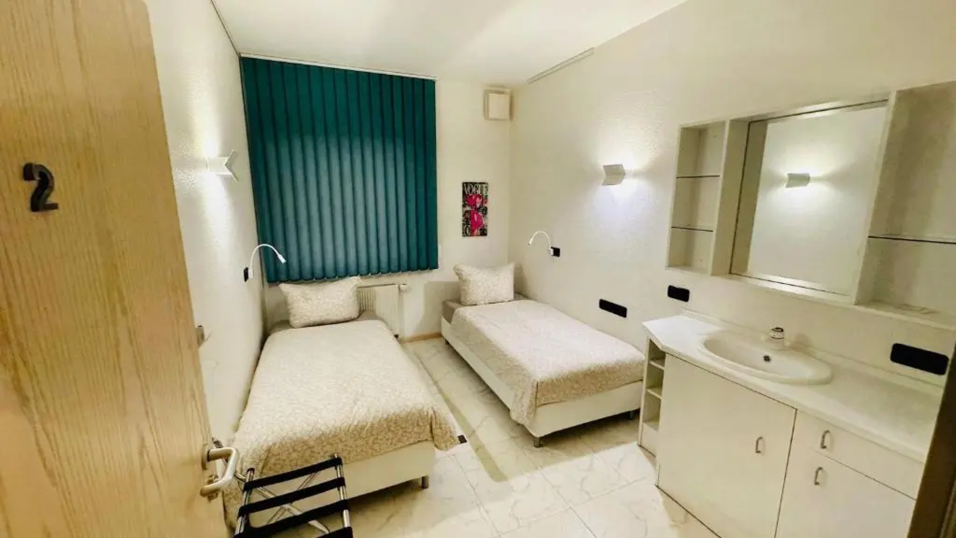 smart&beautiful HOSTEL