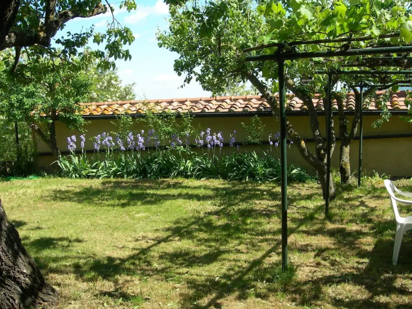 Cozy 2-bedroom Apartment