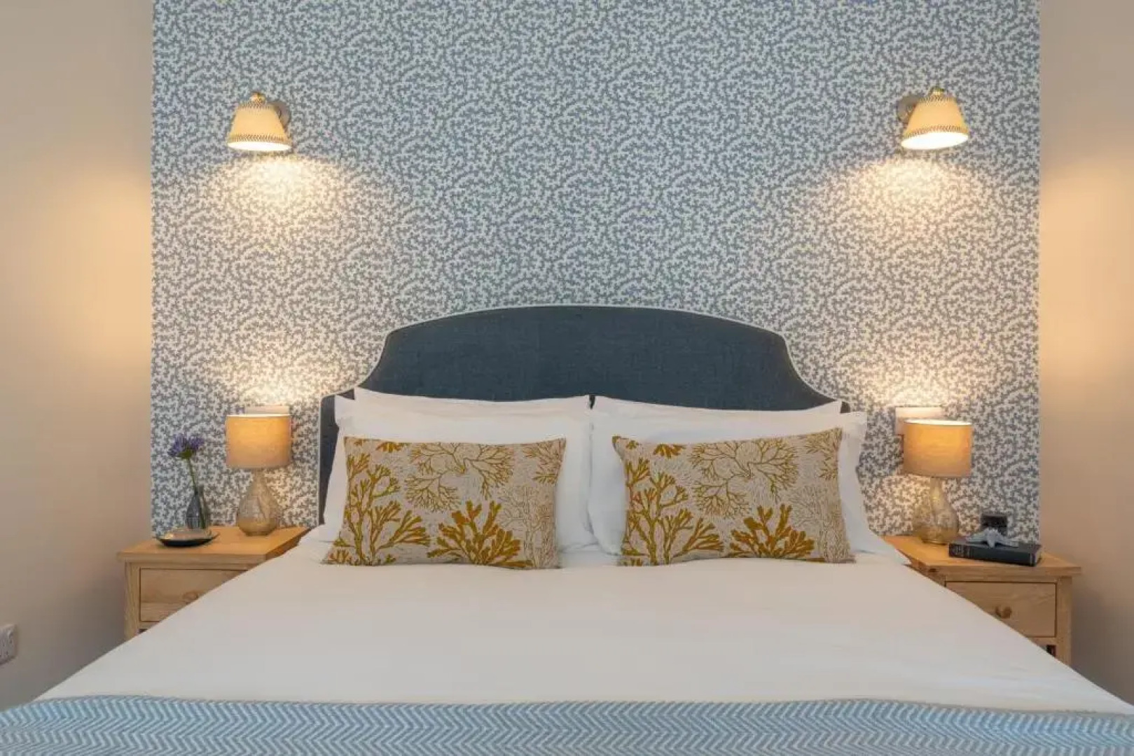 Pink Beach Guest House