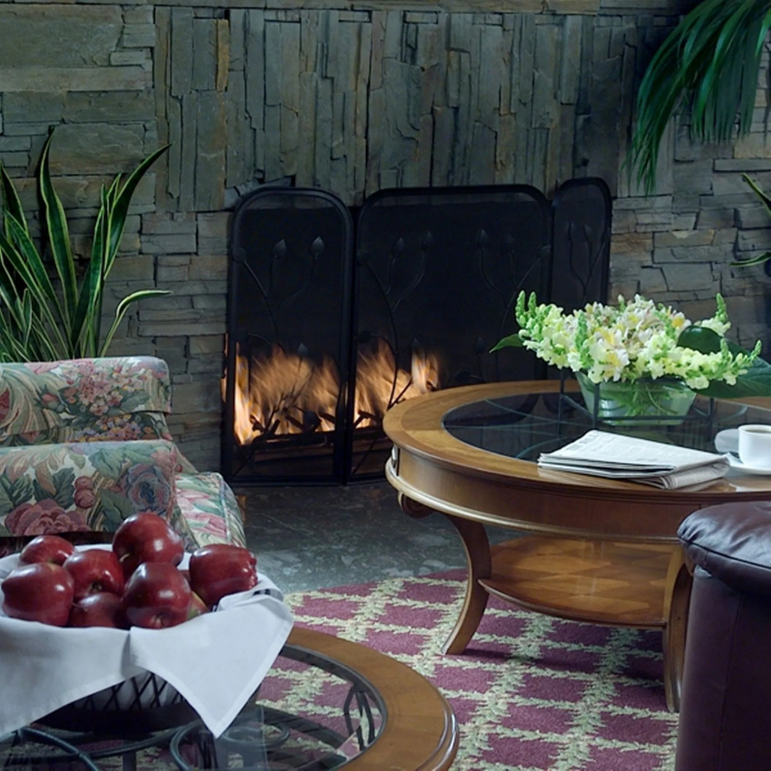 Rogue Regency Inn and Suites