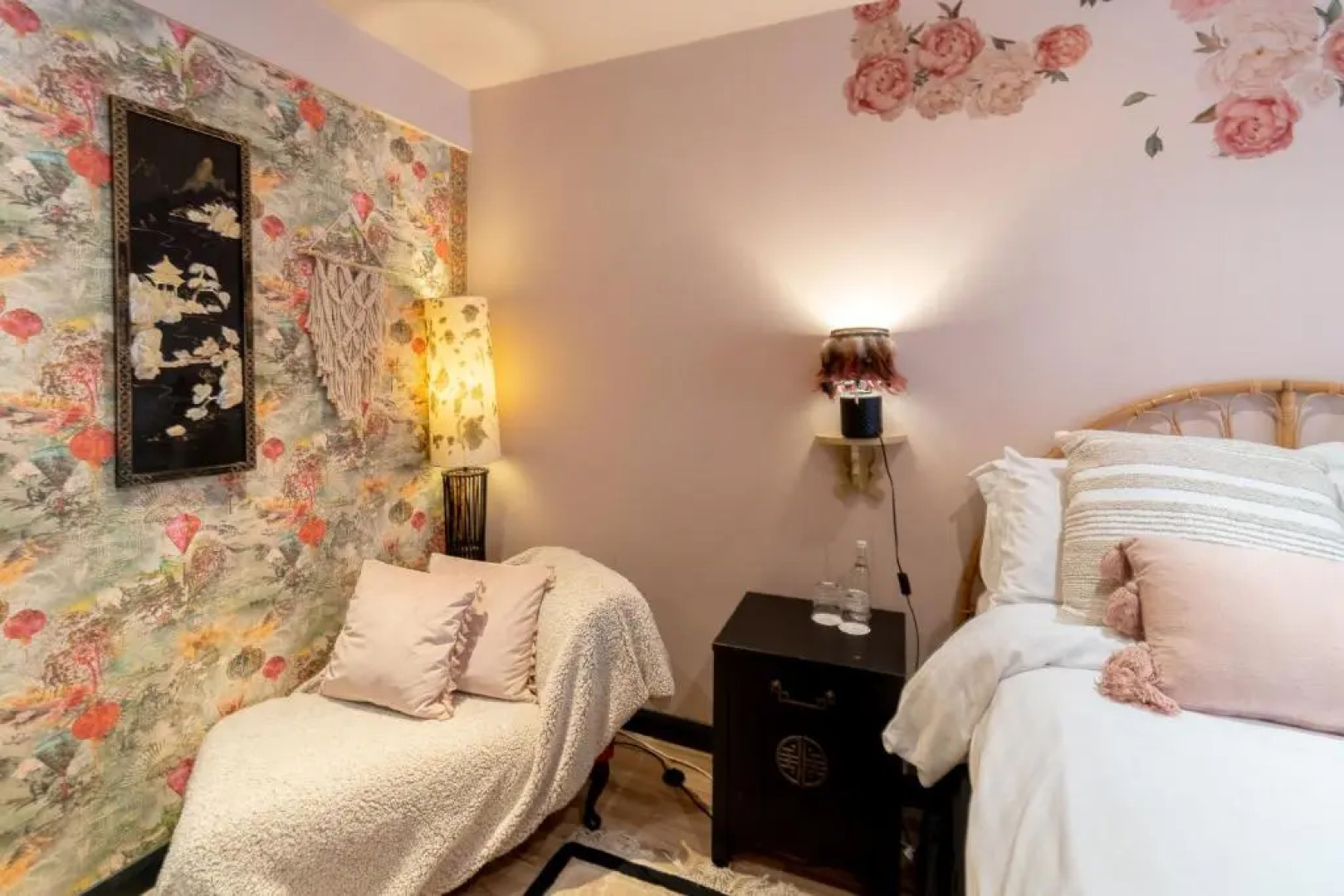 The Emerald Suite by Margate Suites