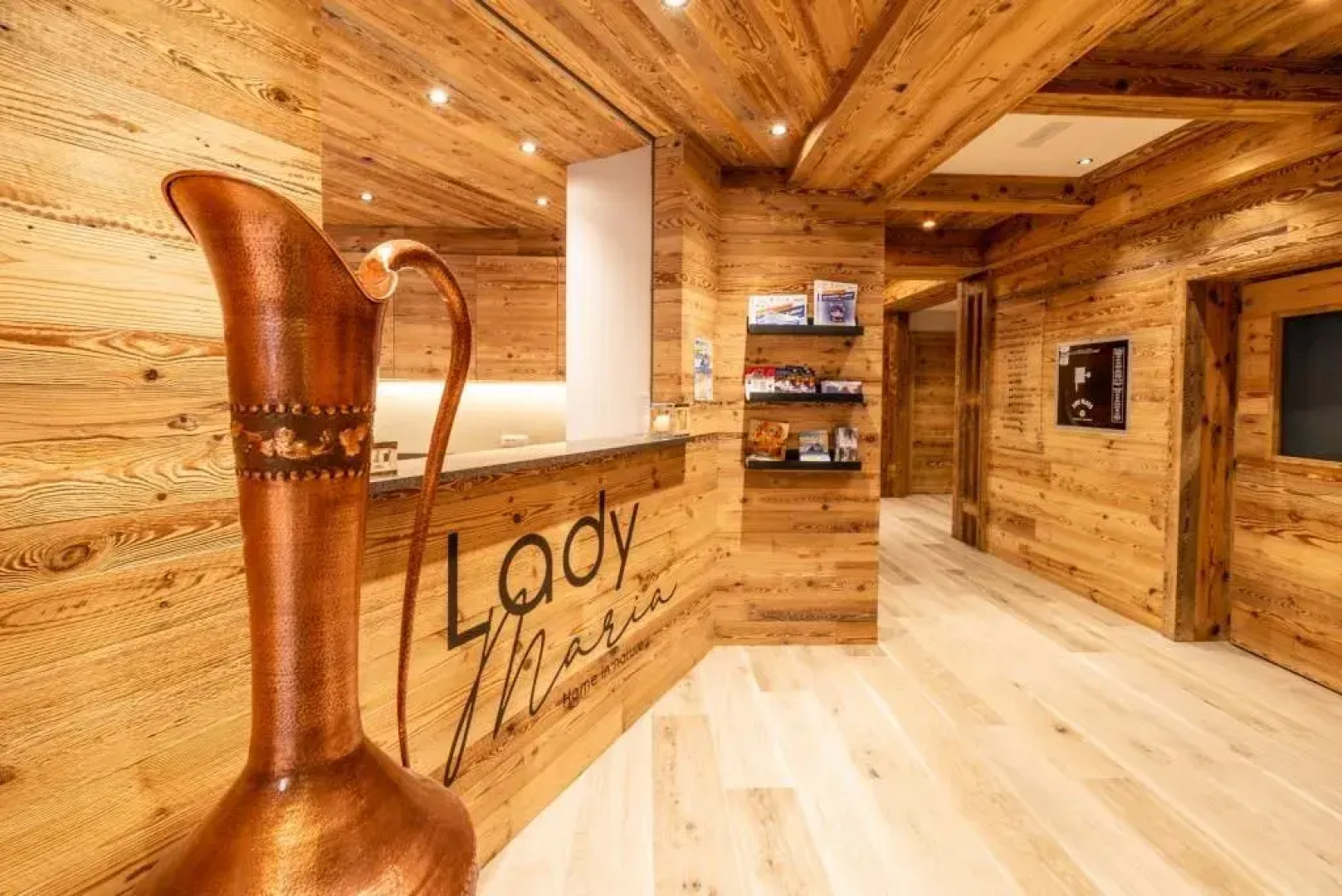 Lady Maria Hotel & Resort