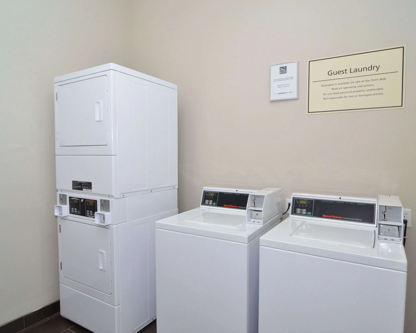 Quality Inn & Suites Kenedy - Karnes City