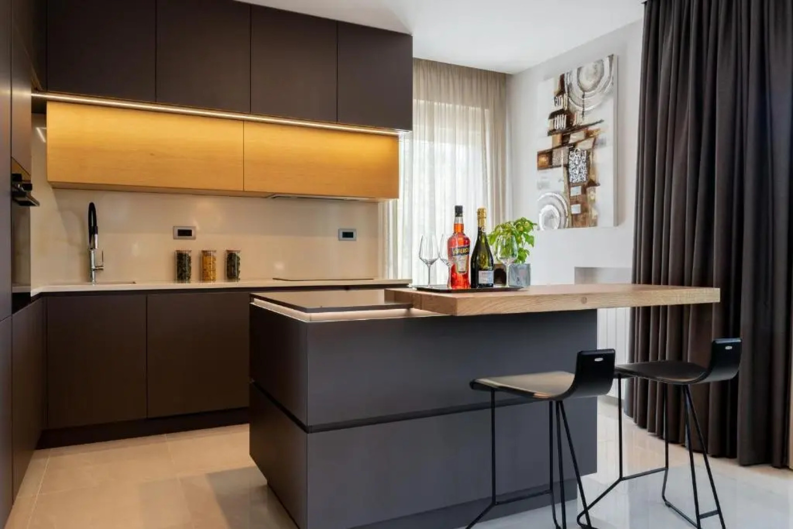 Luxurious Villa Laurea