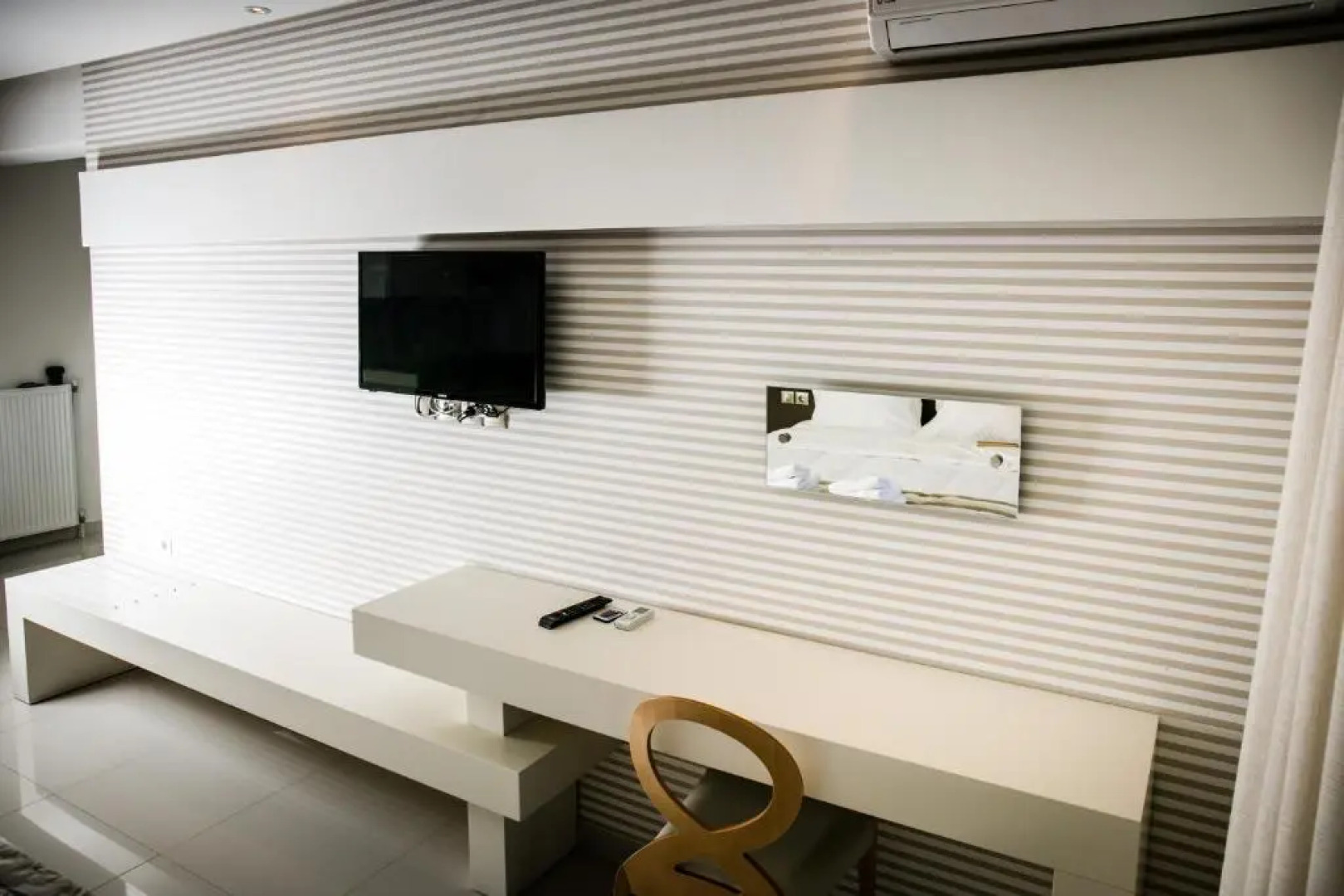 Green Sea Apartments