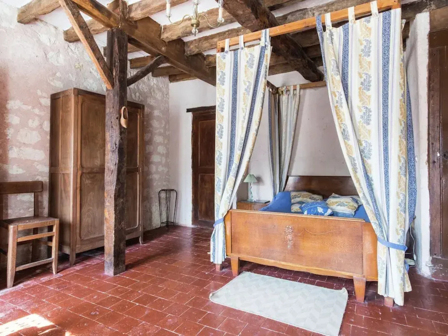 A Cave House With a Historic Charm