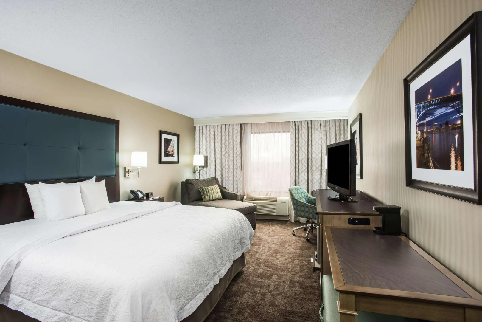 Hampton Inn Cleveland Airport - Tiedeman Road