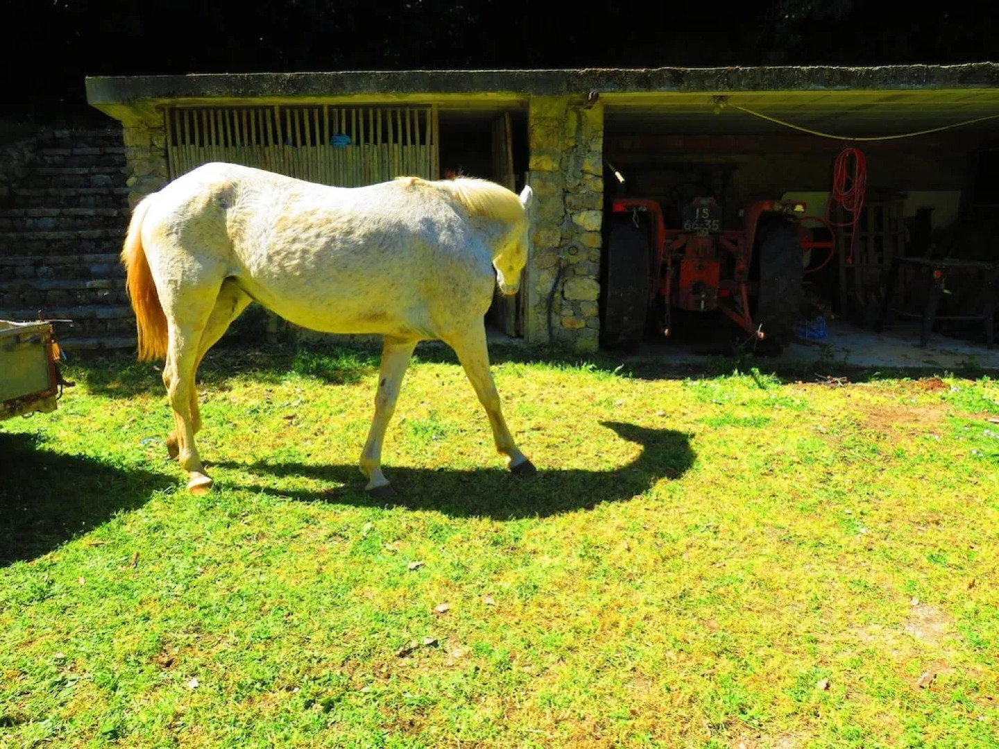 House With one Bedroom in Porto de Mós, With Wonderful Lake View, Pool