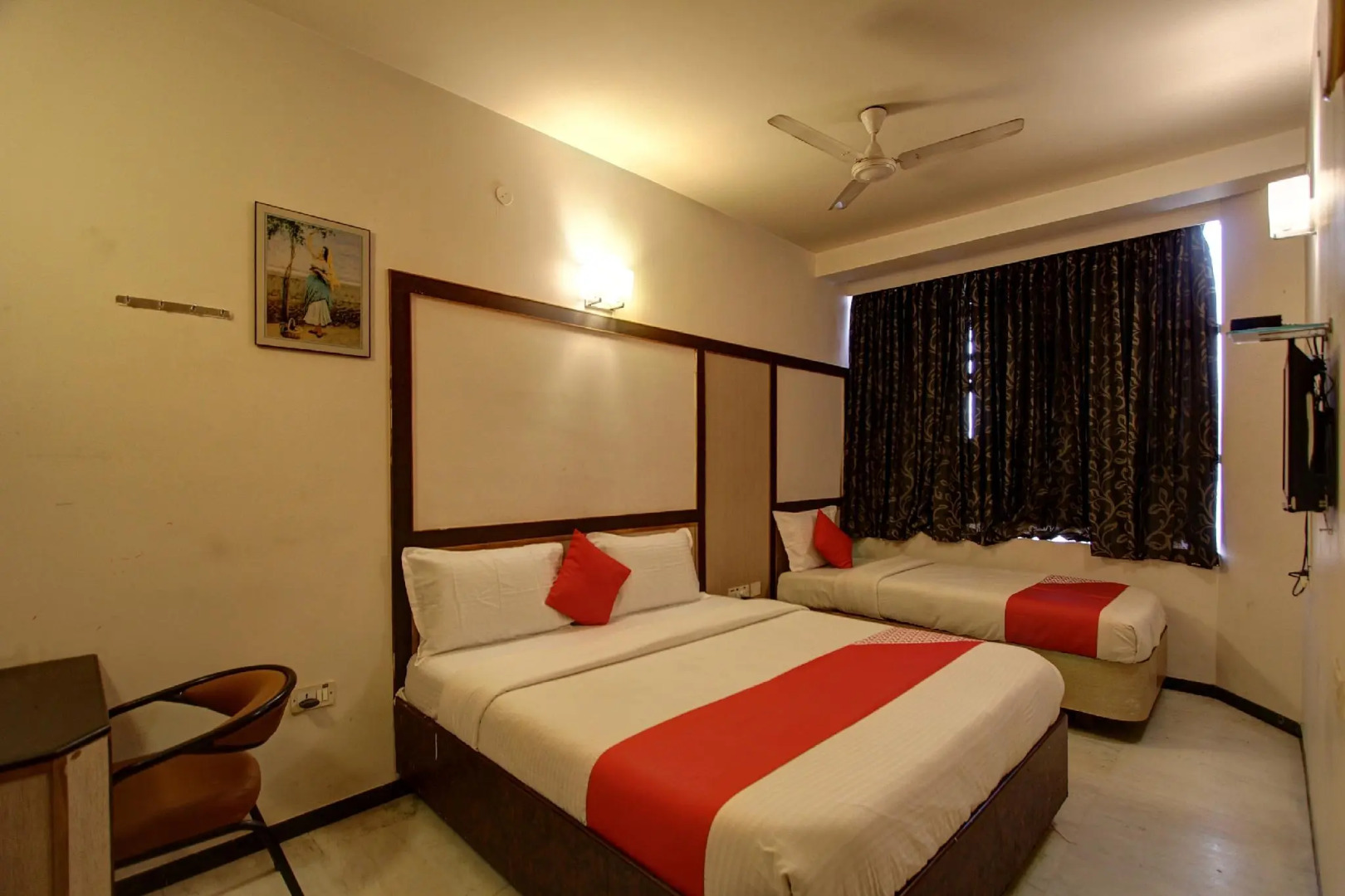 OYO 41104 Hotel Merilin