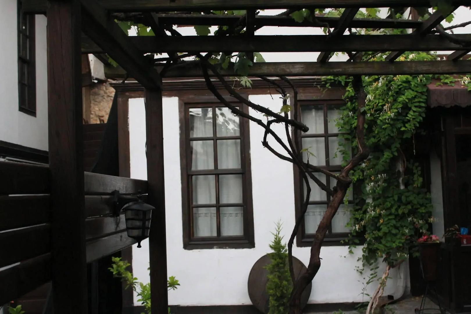 Toprakçiler Mansion