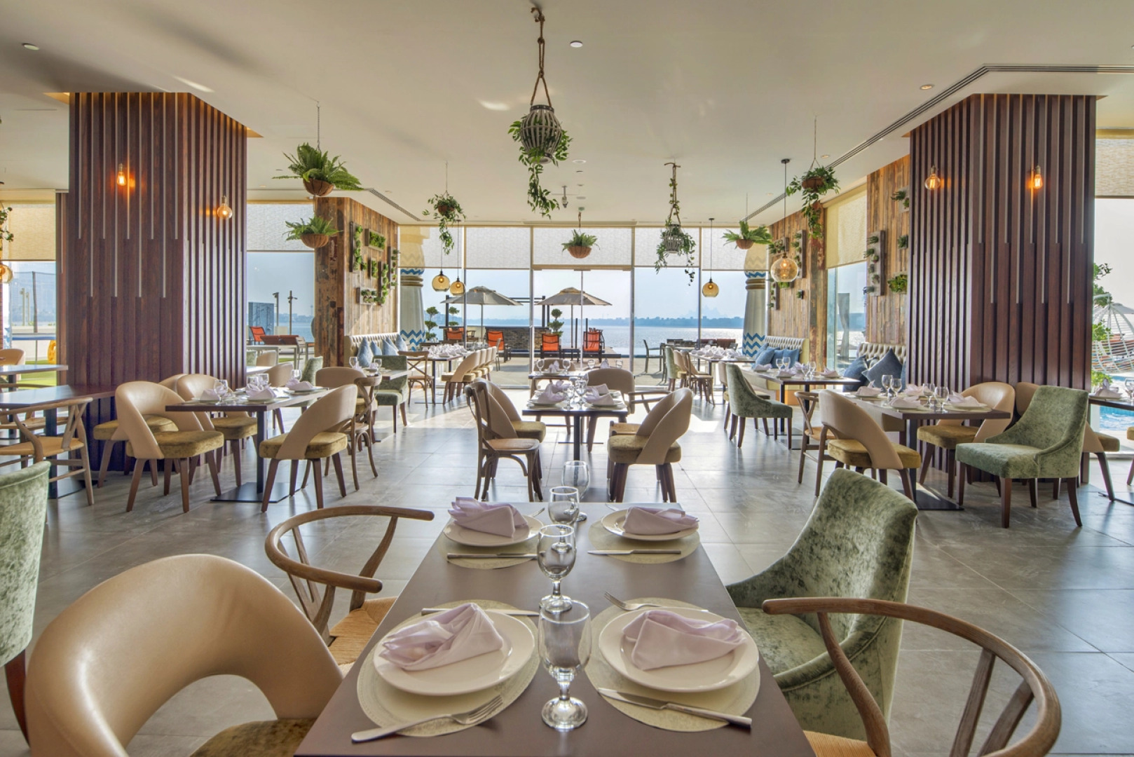 Royal Central Hotel & Resort — the Palm