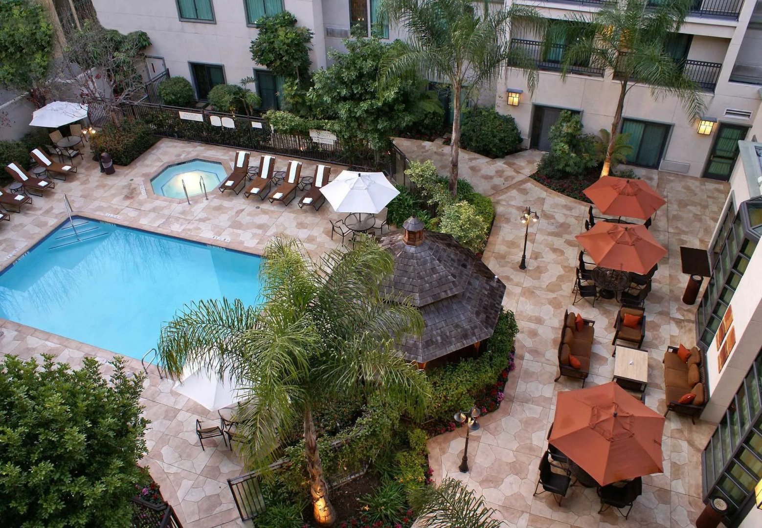 Courtyard by Marriott Pasadena/Old Town