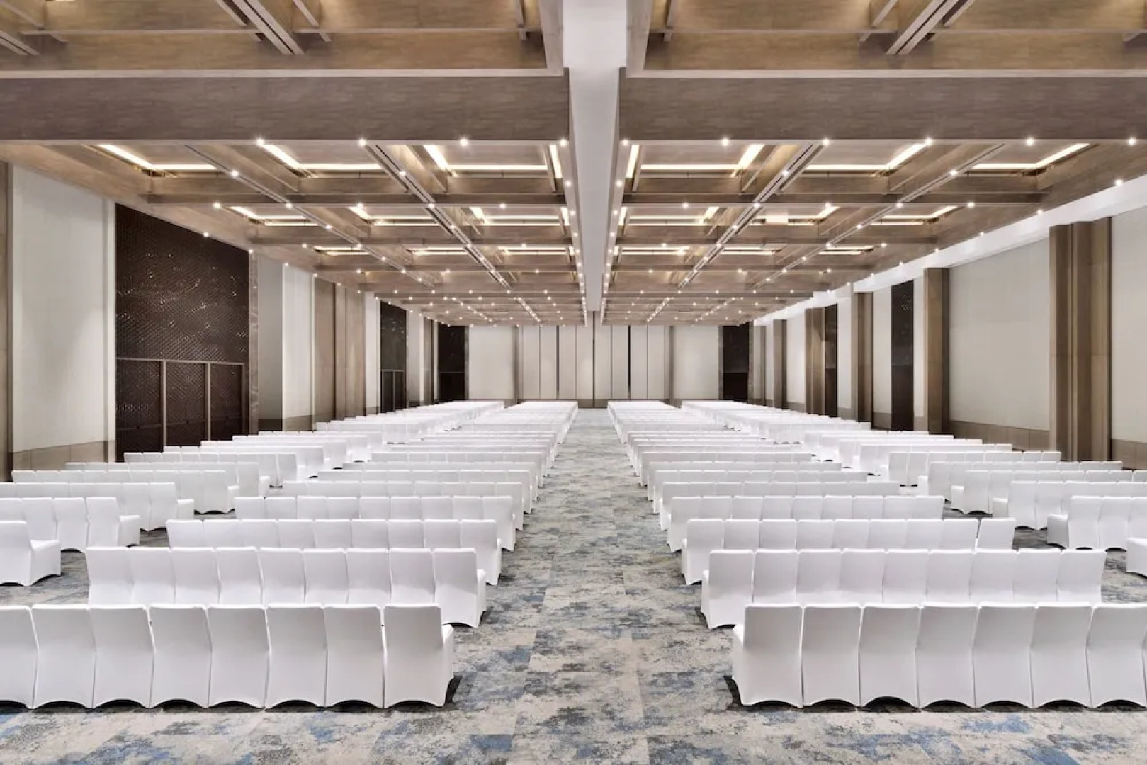 JW Marriott Bengaluru Prestige Golfshire Resort & Spa