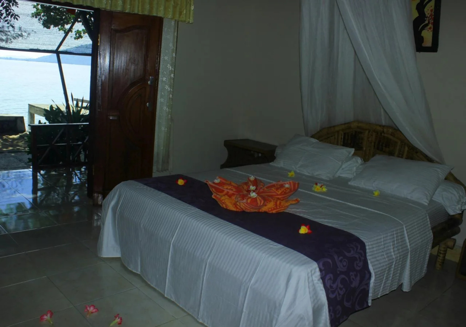 Krisna Bungalows & Restaurant