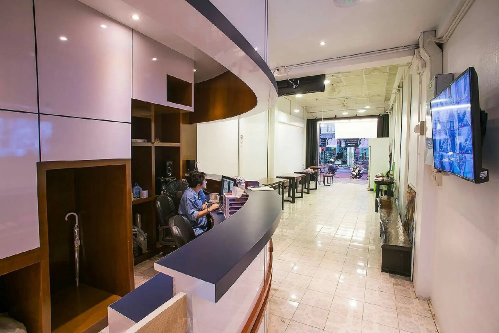 The Port Hostel By Suwatchai