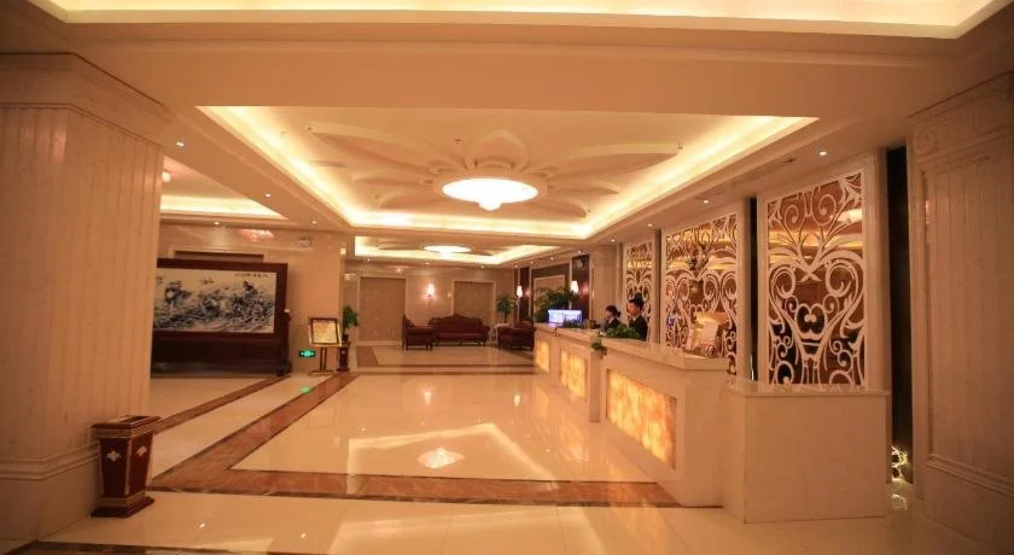 Jingdezhen Jiuzhou International Hotel