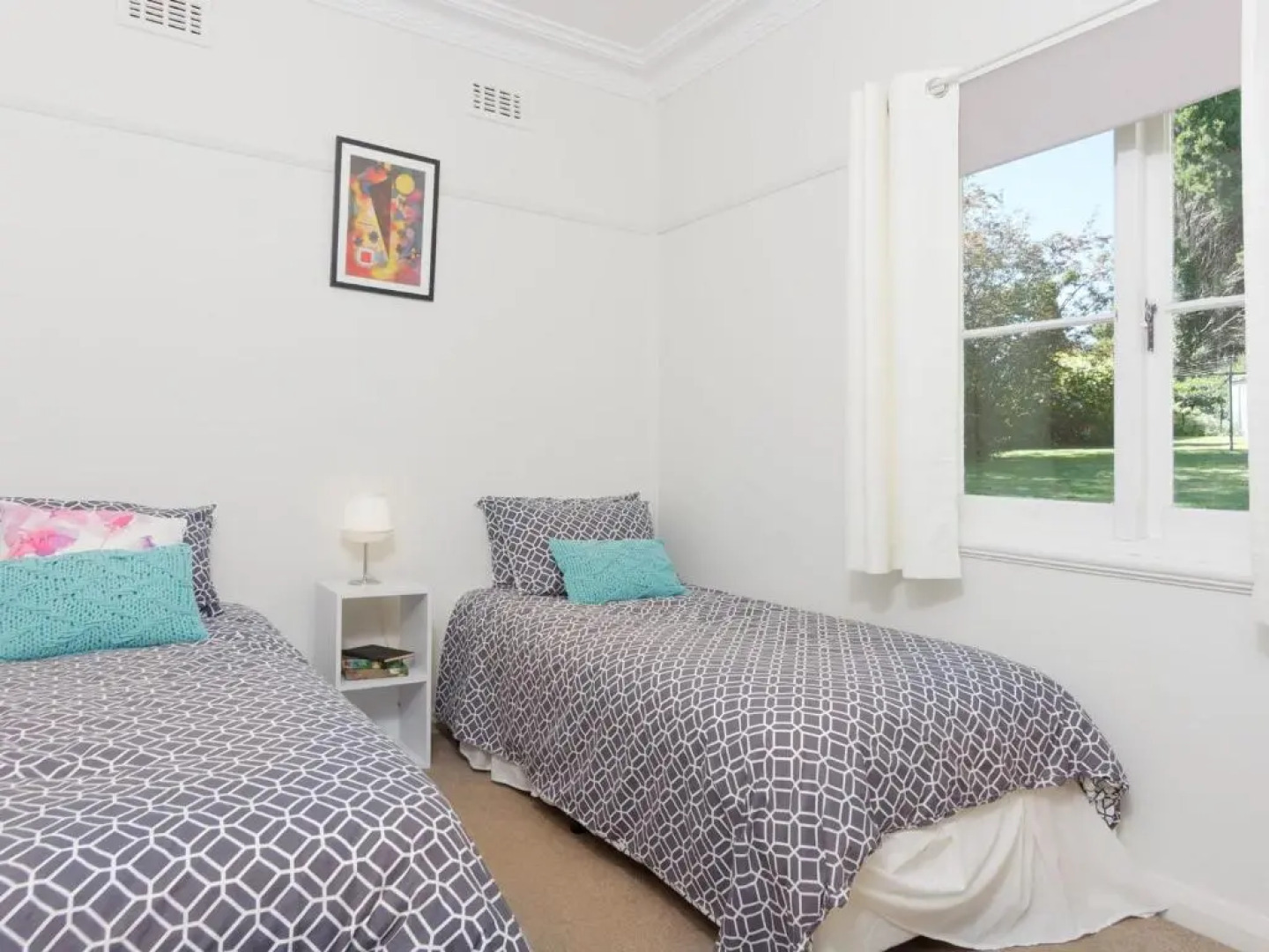 Redwood Cottage Burradoo getaway Southern Highlands 4pm Check Out Sunday