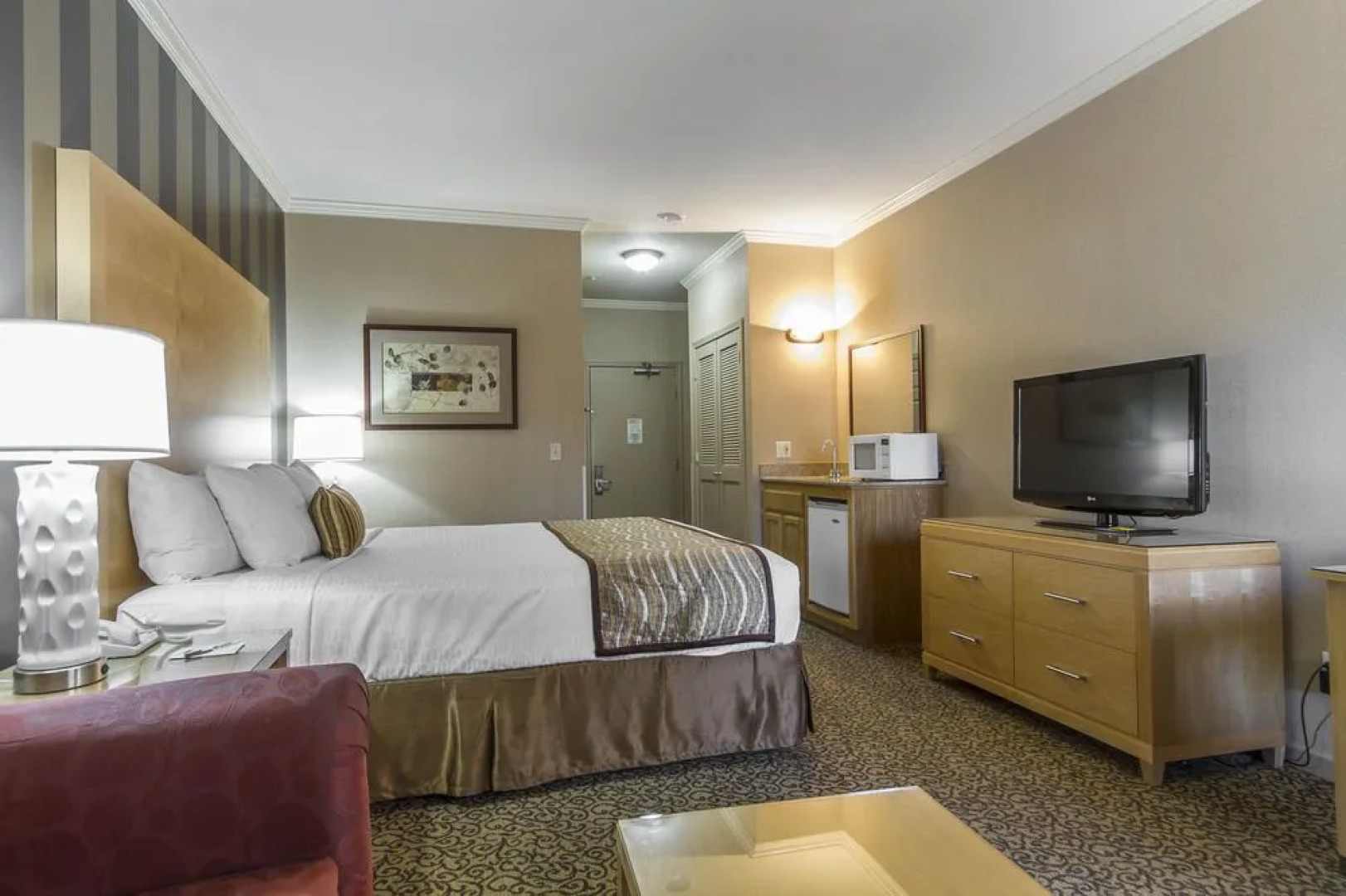 Best Western Plus Dixon Davis