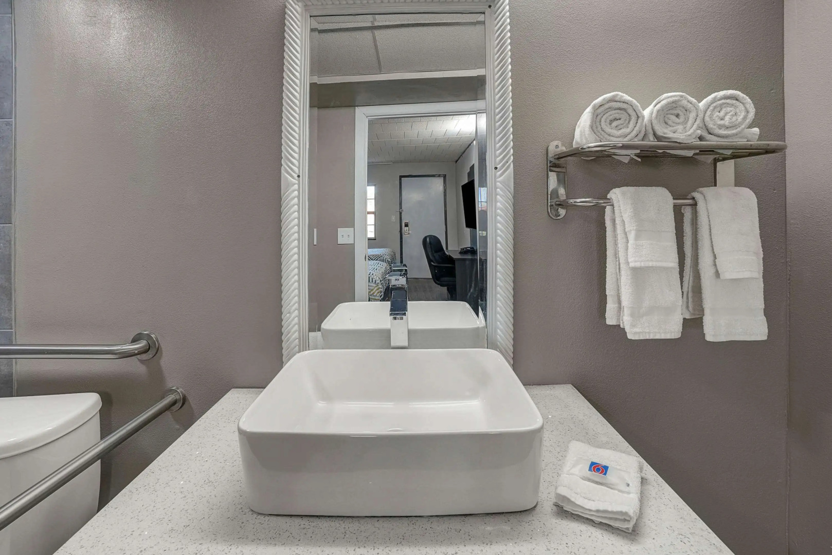 Motel 6 Carlisle, PA - Cumberland Valley