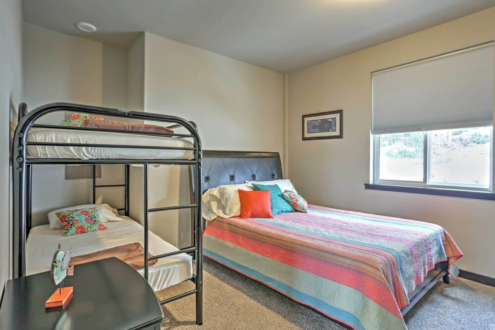 Cozy Manson Condo on Lake Chelan w/ Pool Access!