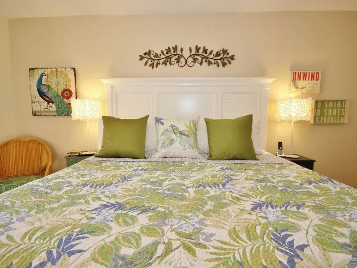 Beach 2402 1 Br Condo by RedAwning