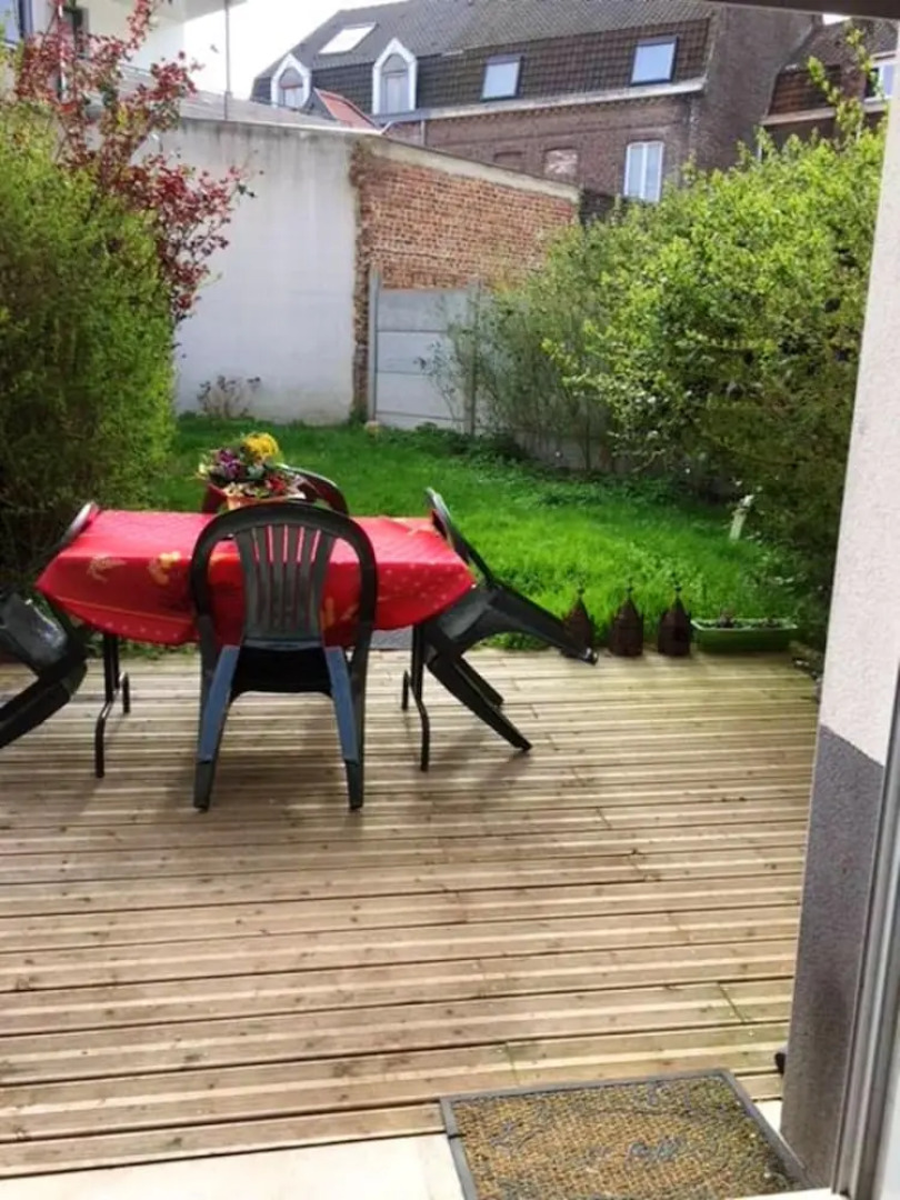 House With 4 Bedrooms in La Madeleine, With Enclosed Garden and Wifi