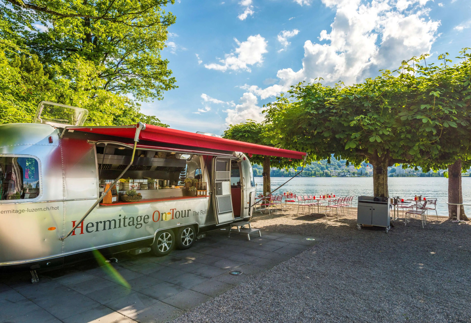 HERMITAGE Lake Lucerne - Beach Club & Lifestyle Hotel