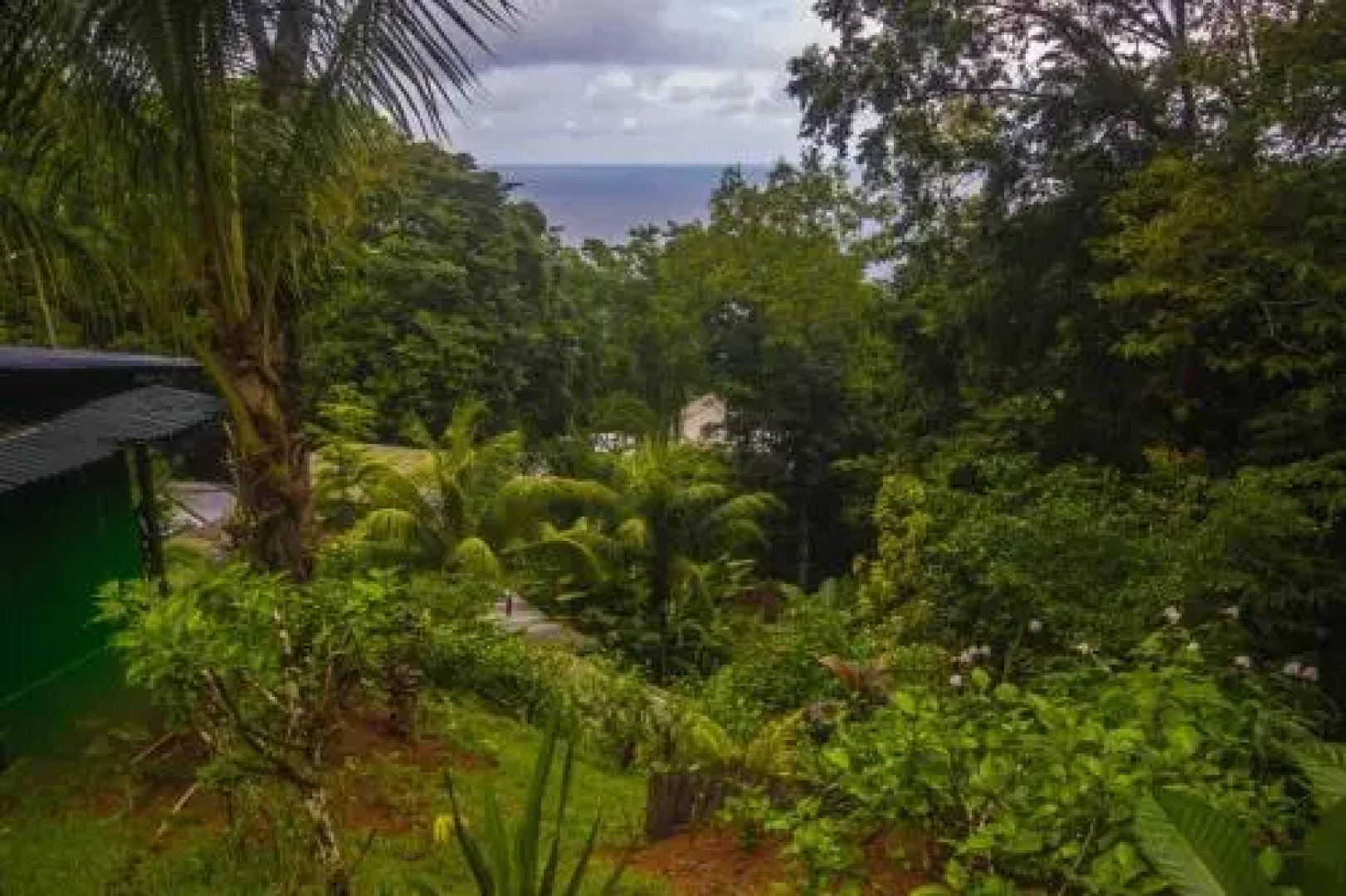 Vista al Mar EL Aleman Lodge