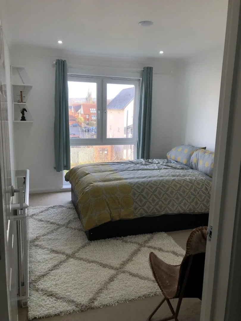 Beautiful 1-bed Apartment in Redhill