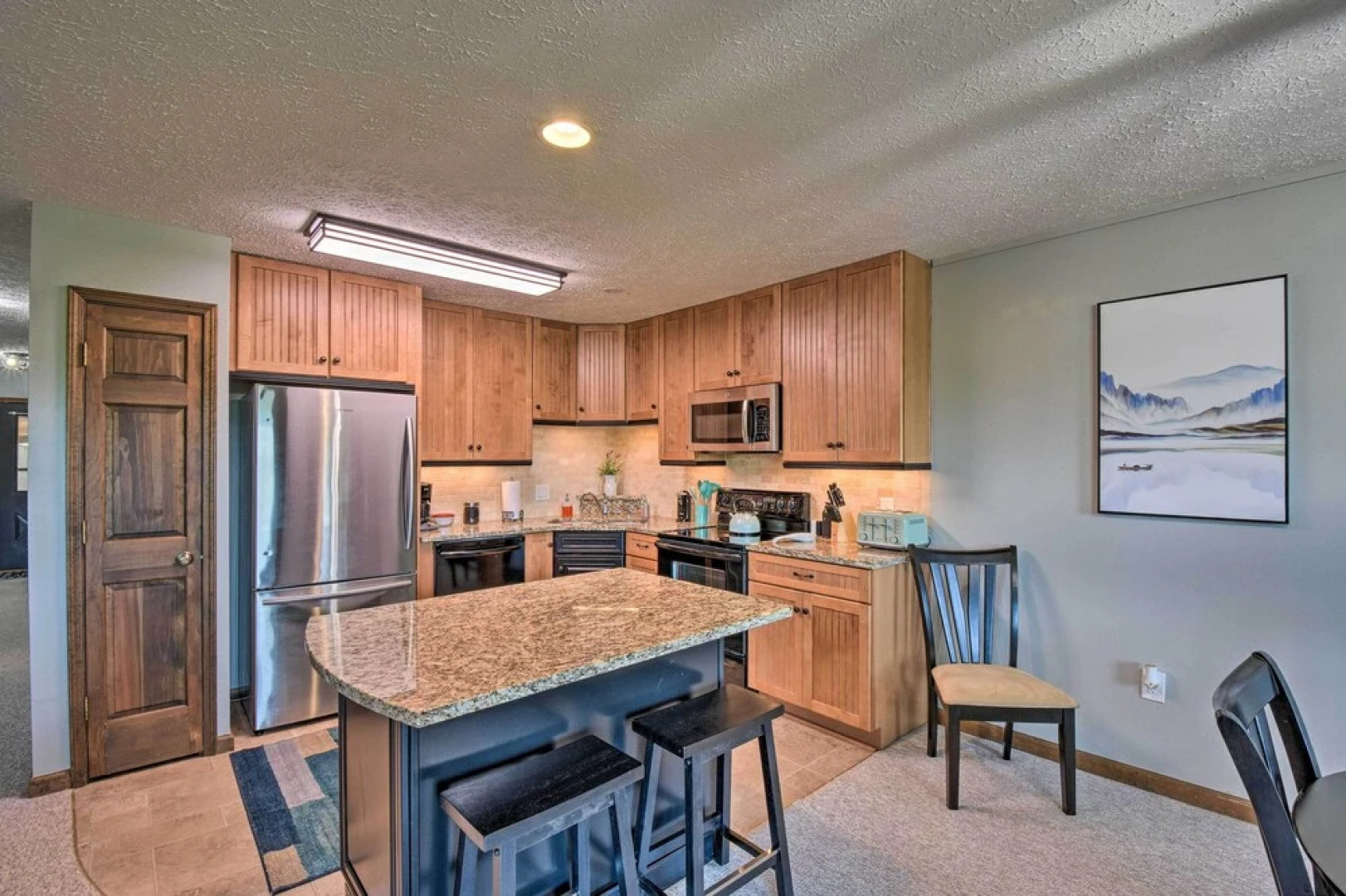 Stylish Sky Valley Condo With Club Amenities!