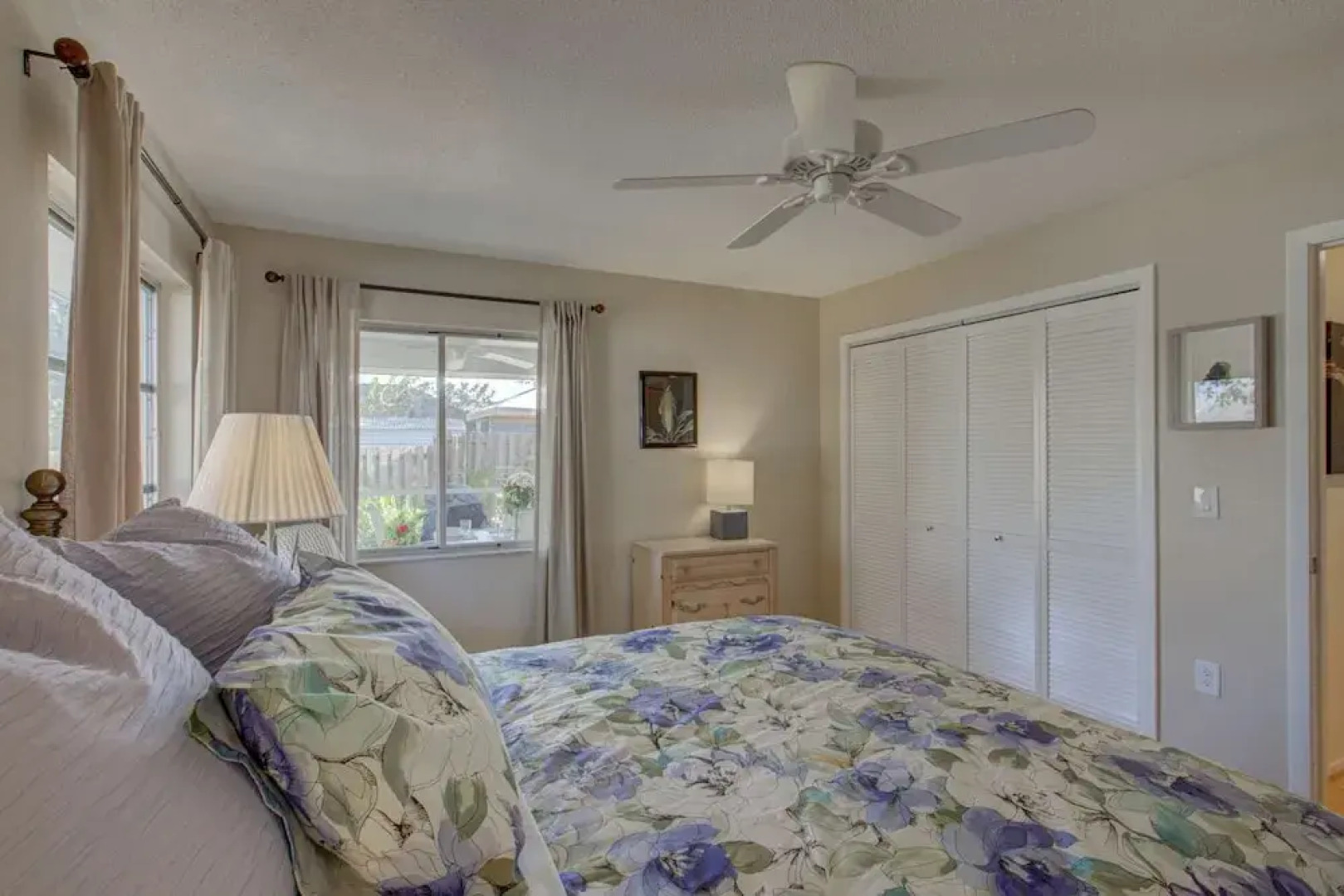 Peaceful Egret Pool Home in Venice