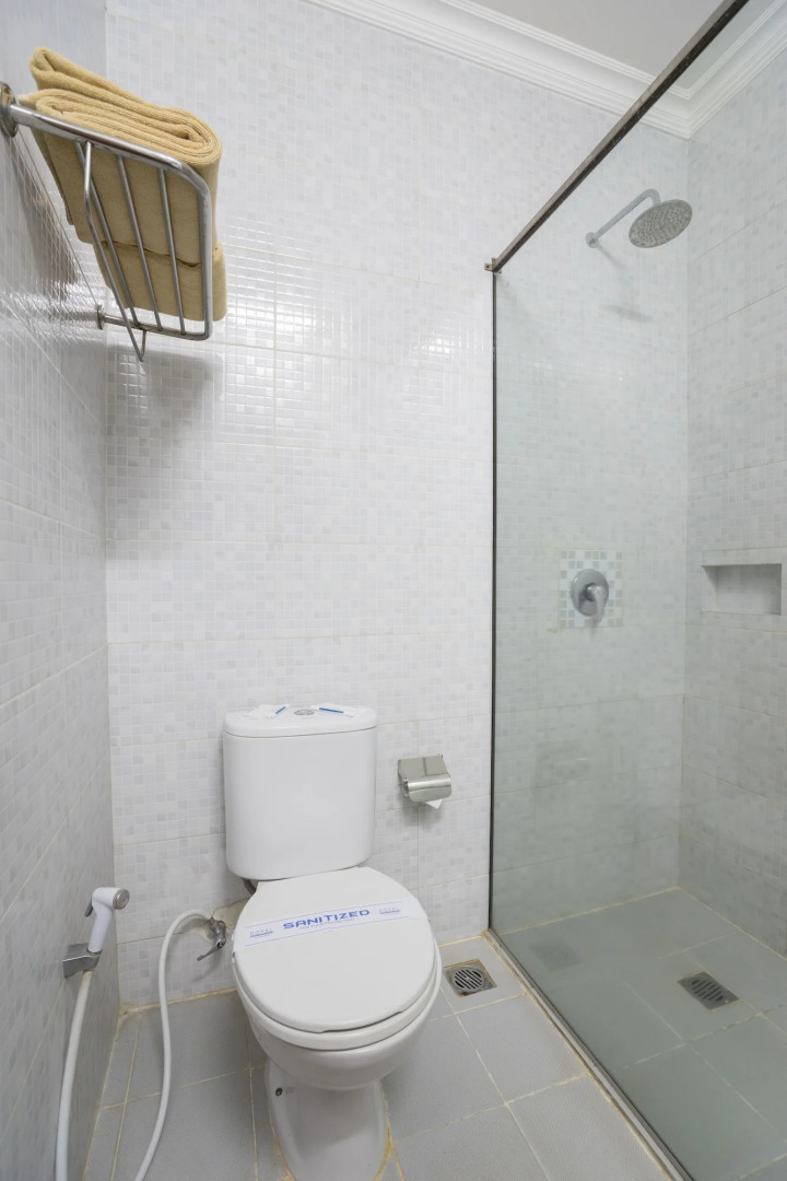 Royal Hotel and Villa Batu