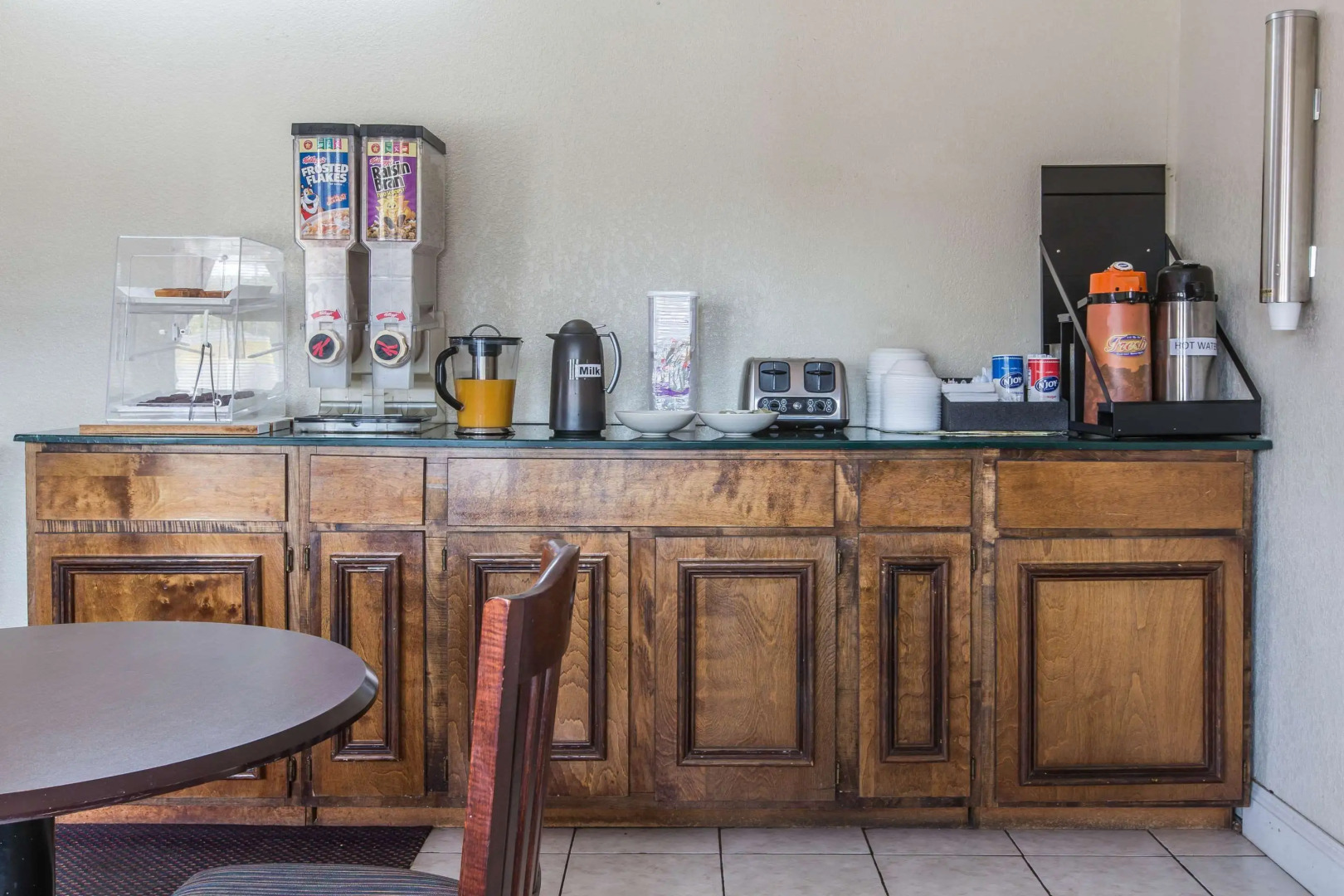 Rodeway Inn Marietta near Dobbins ARB