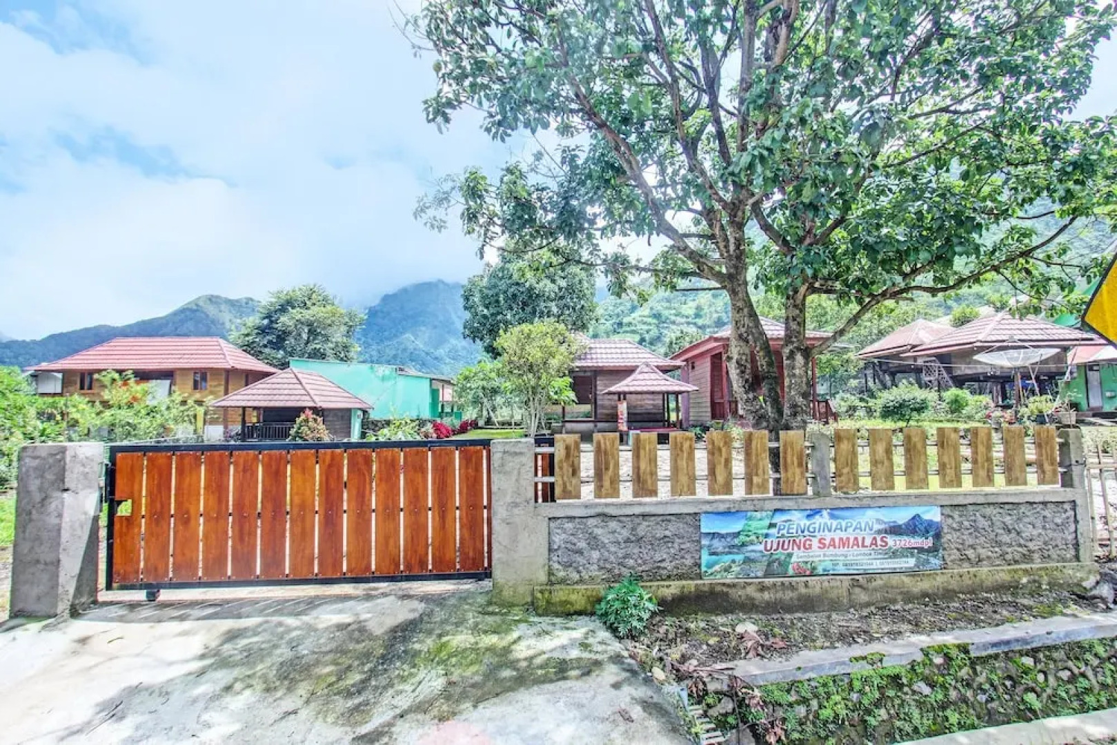 Hotel O Ujung Samalas HomestayNearLapangan Sembalun Bumbung