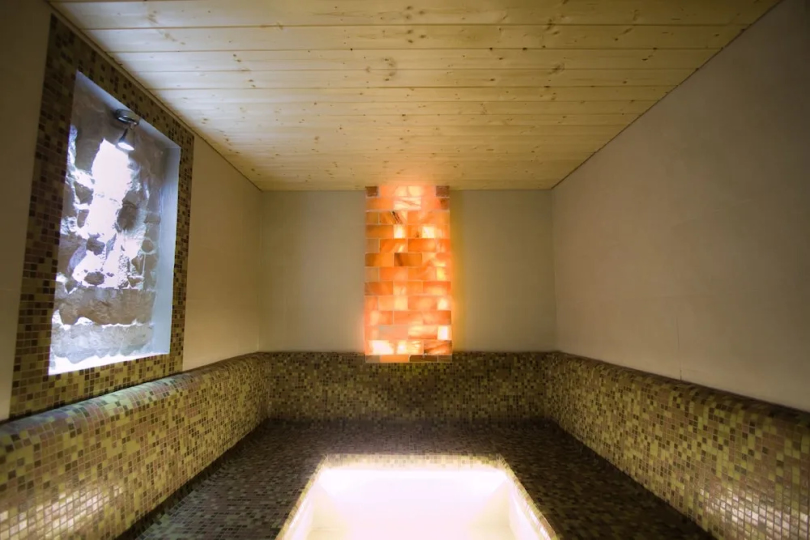 Piknik Wellness Hotel