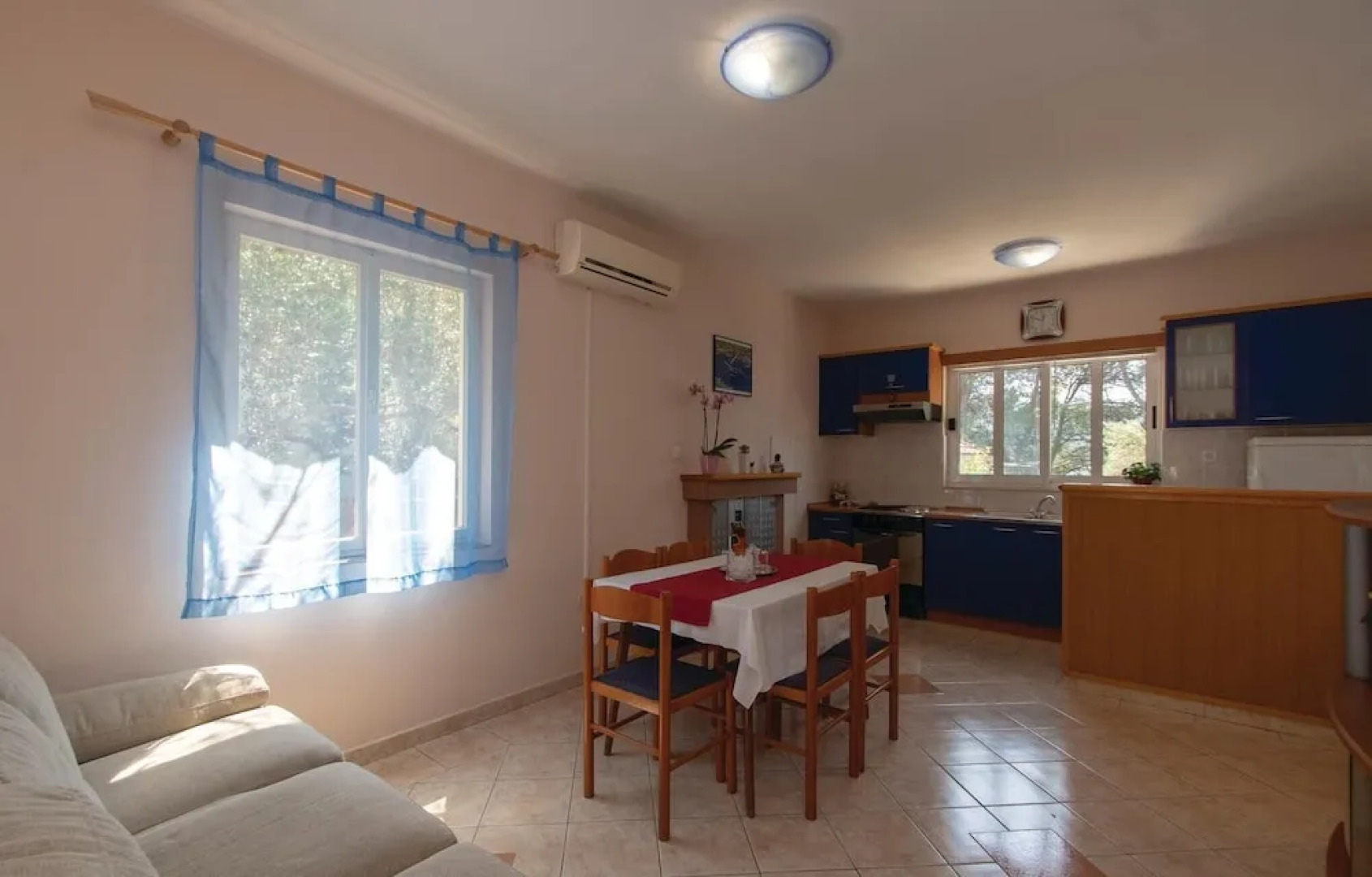 Amazing Home in Gradina With 3 Bedrooms and Wifi