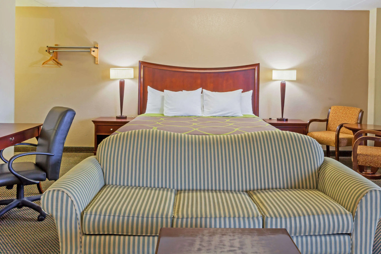 Comfort Inn & Suites Arlington Heights
