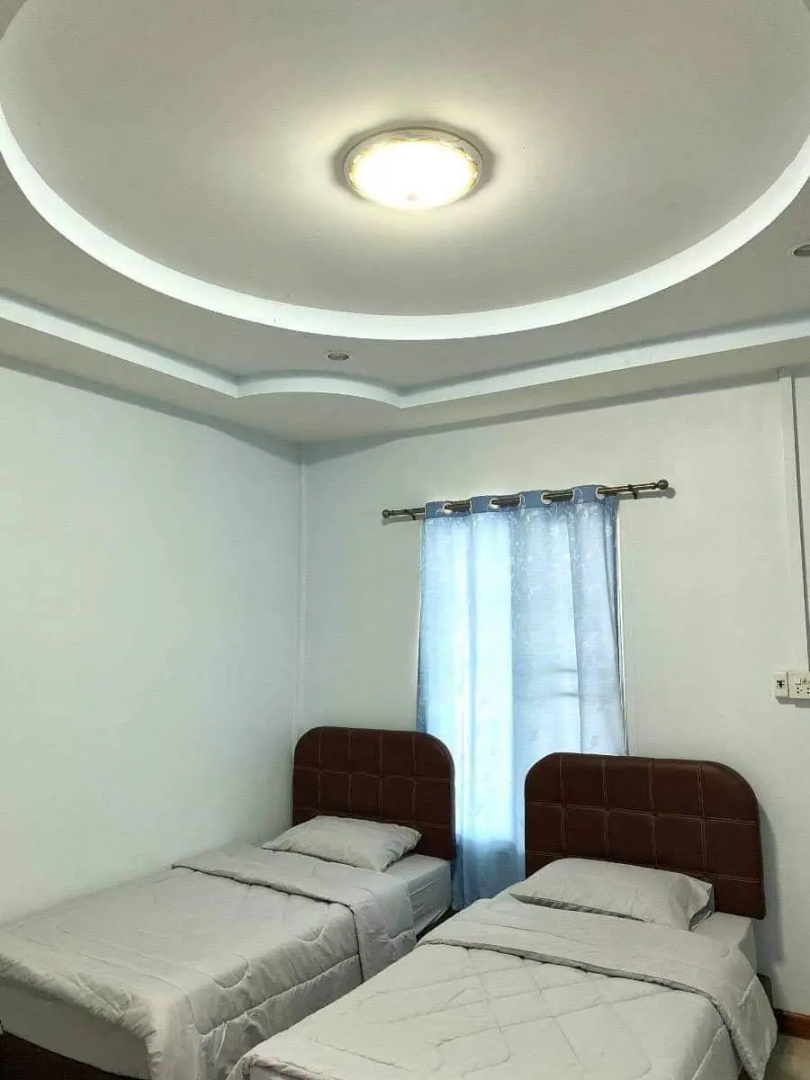 Resort Baan Saengthip Renunakhon