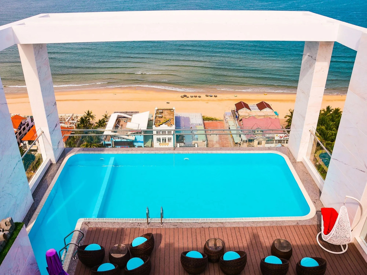 Le Hoang Beach Hotel Danang