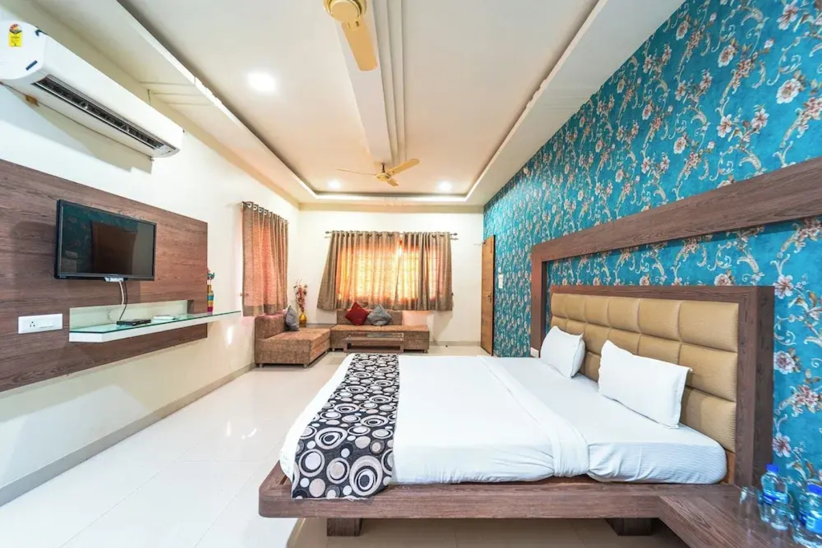 Hotel Royal Palace - Sagar