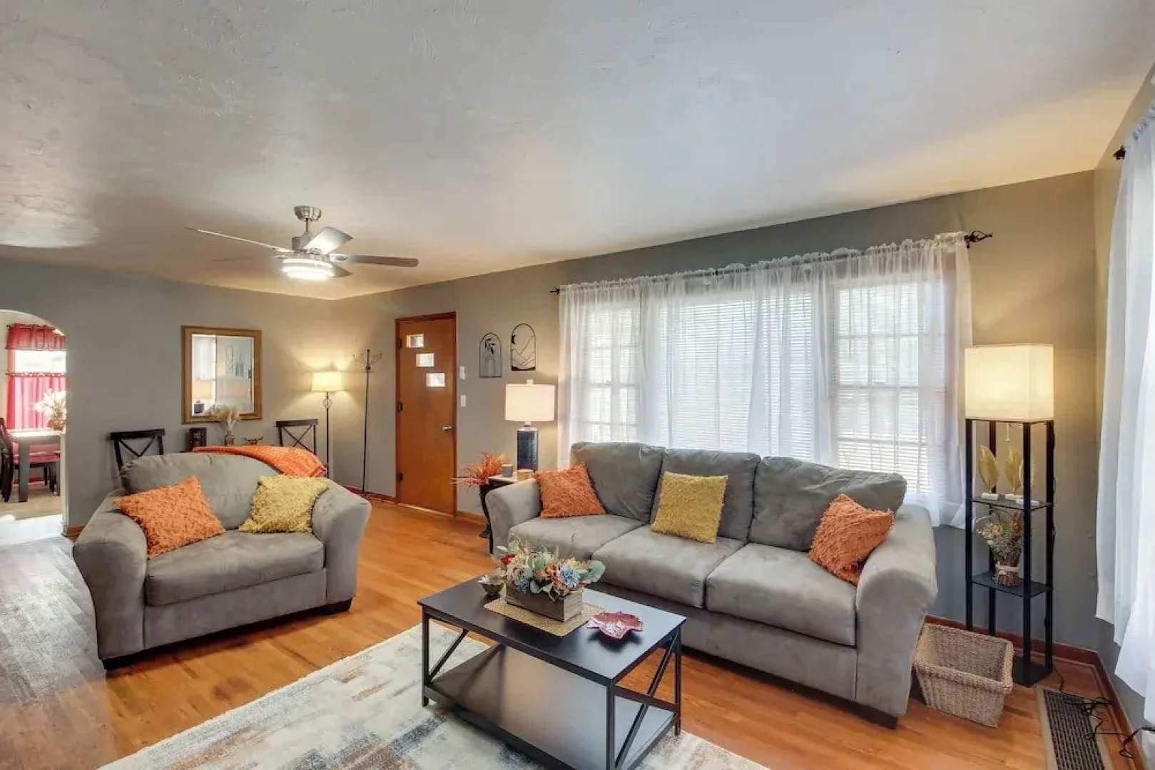 Missouri Escape w/ Furnished Patio, Near Downtown!