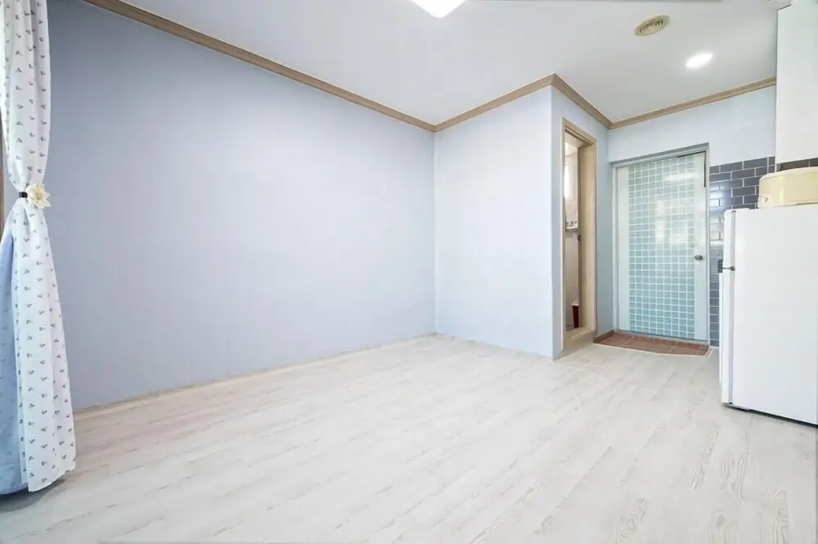 Persimmon Tree Pension