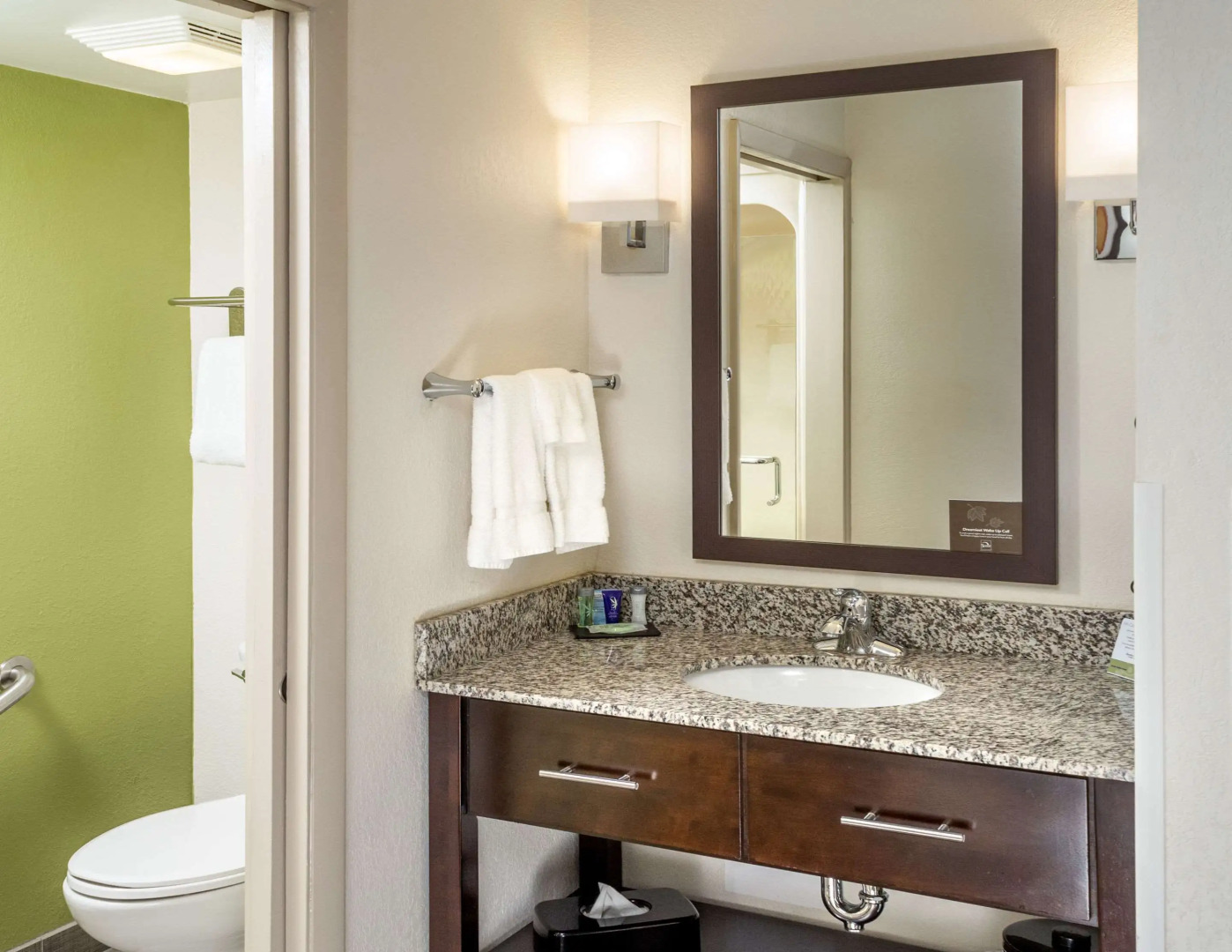 Sleep Inn & Suites Cross Lanes - South Charleston