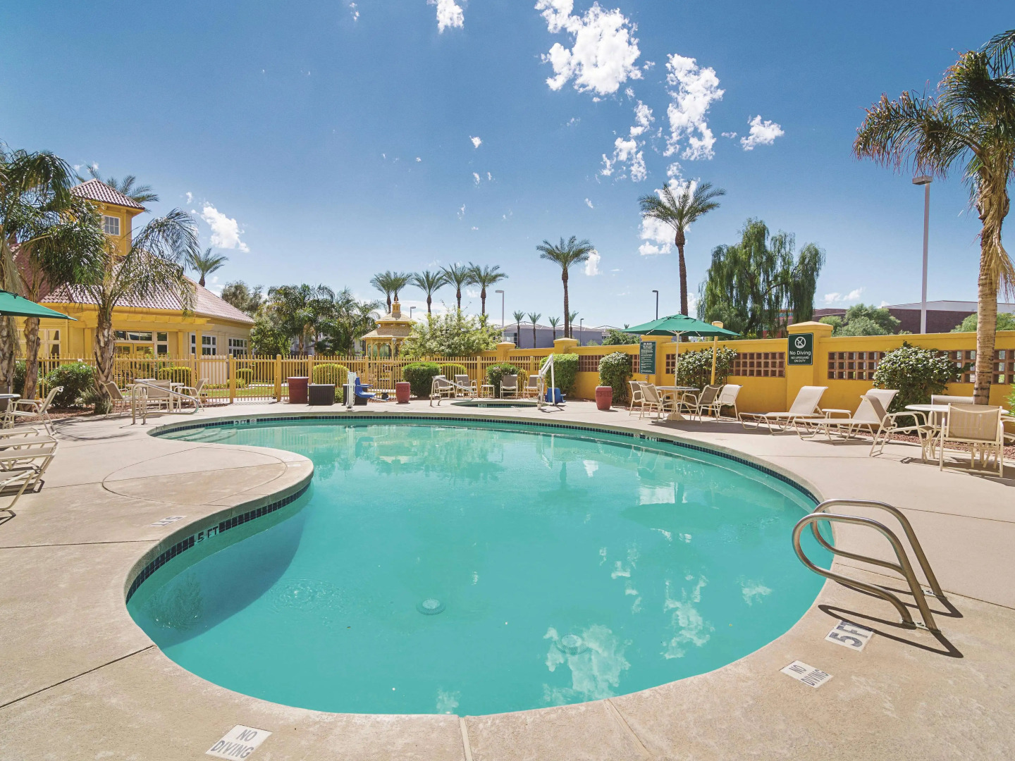 La Quinta Inn & Suites by Wyndham Phoenix Mesa West