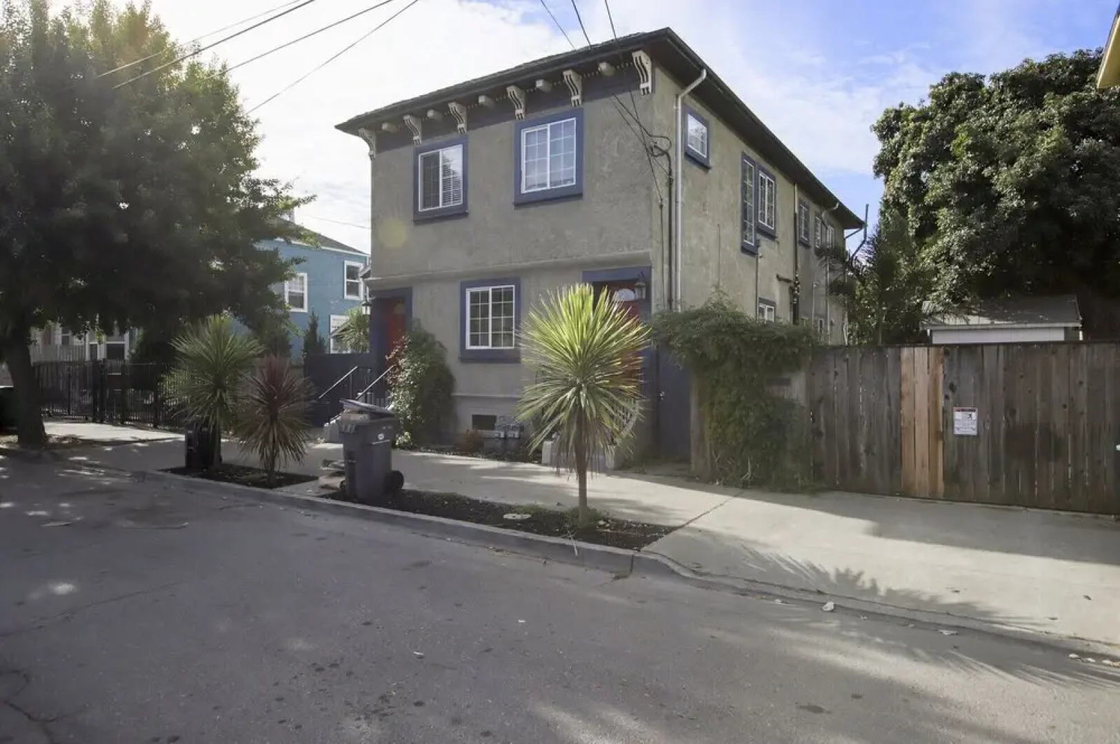 Cozy, Modern 3-bedroom in Oakland