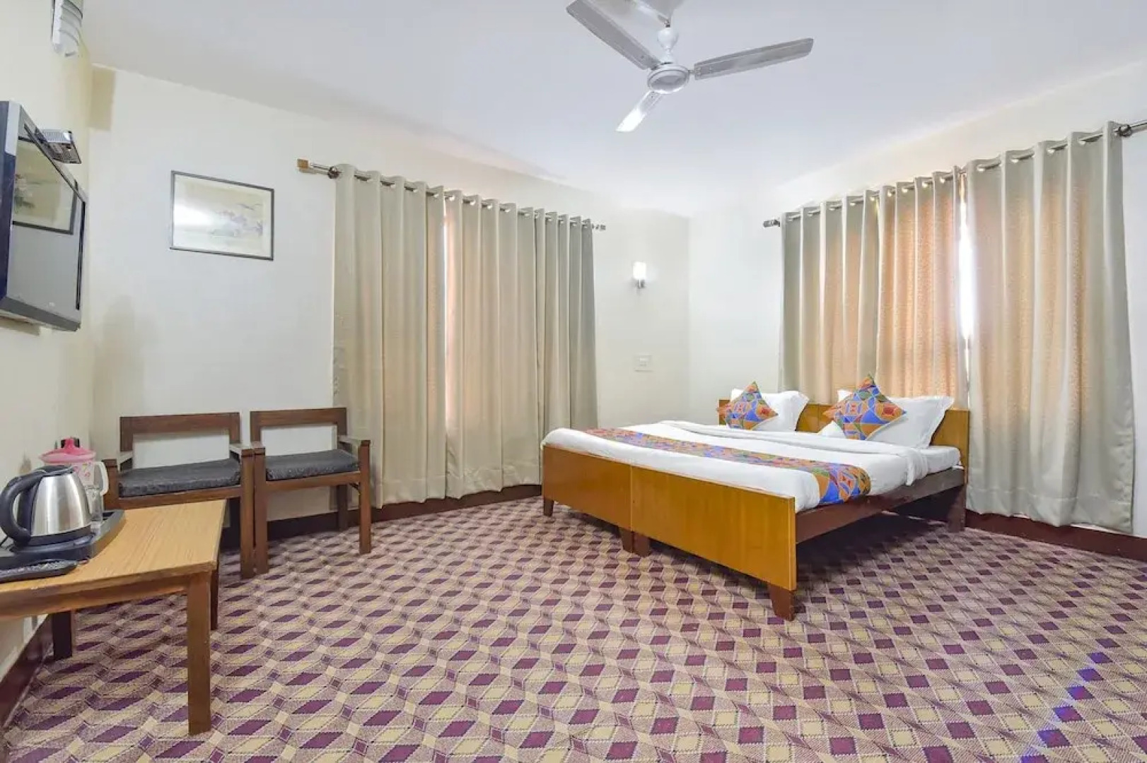 Hotel Legend Residency